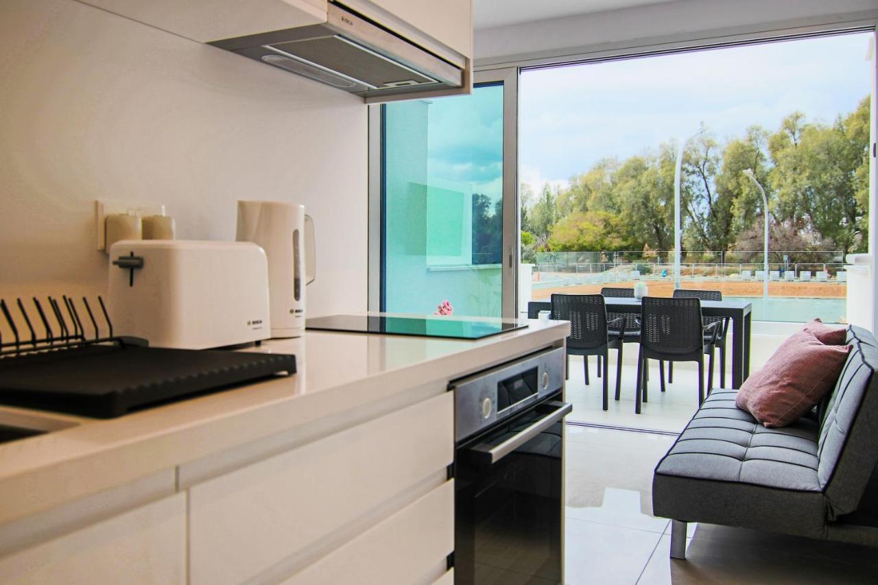 Phaedrus Living - Seaside Luxury Flat Harbour 110 Apartment Paphos ภายนอก รูปภาพ